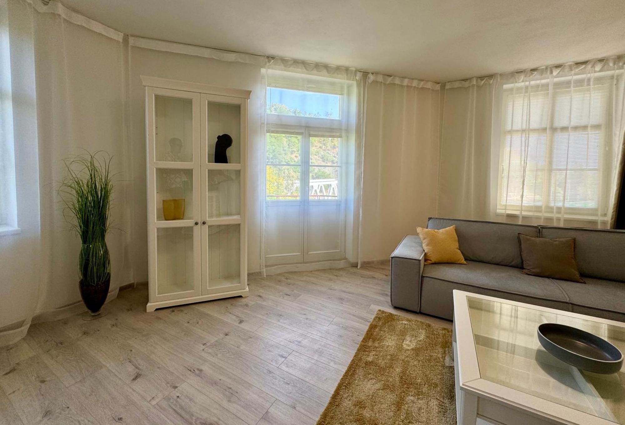 Rivercity Apartments Карлови Вари Екстериор снимка