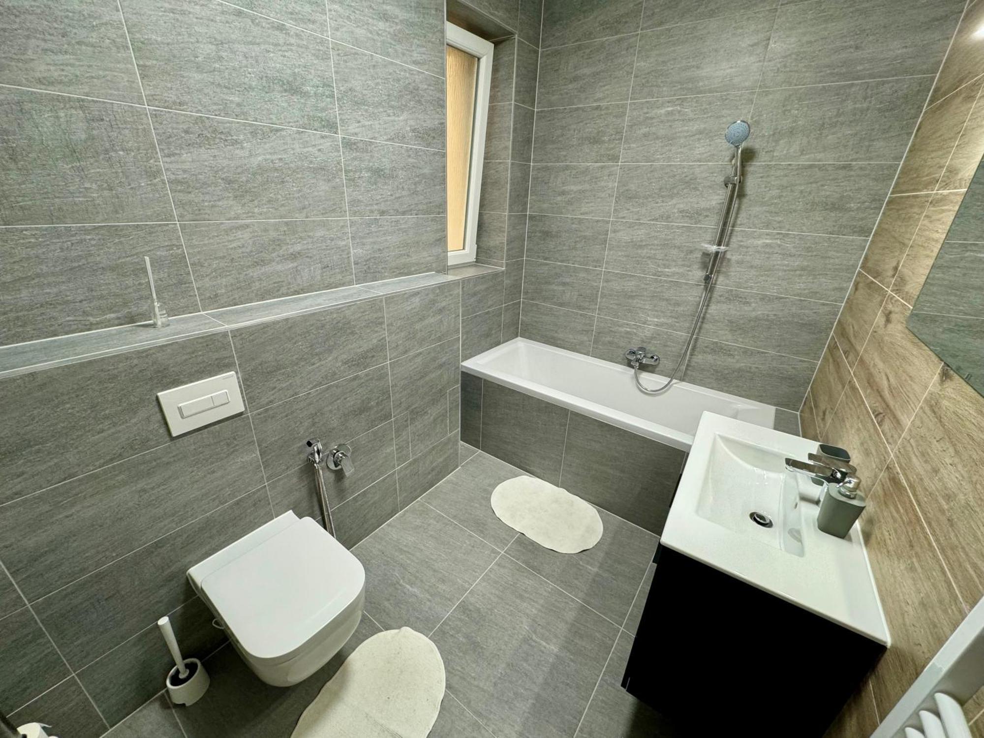 Rivercity Apartments Карлови Вари Екстериор снимка