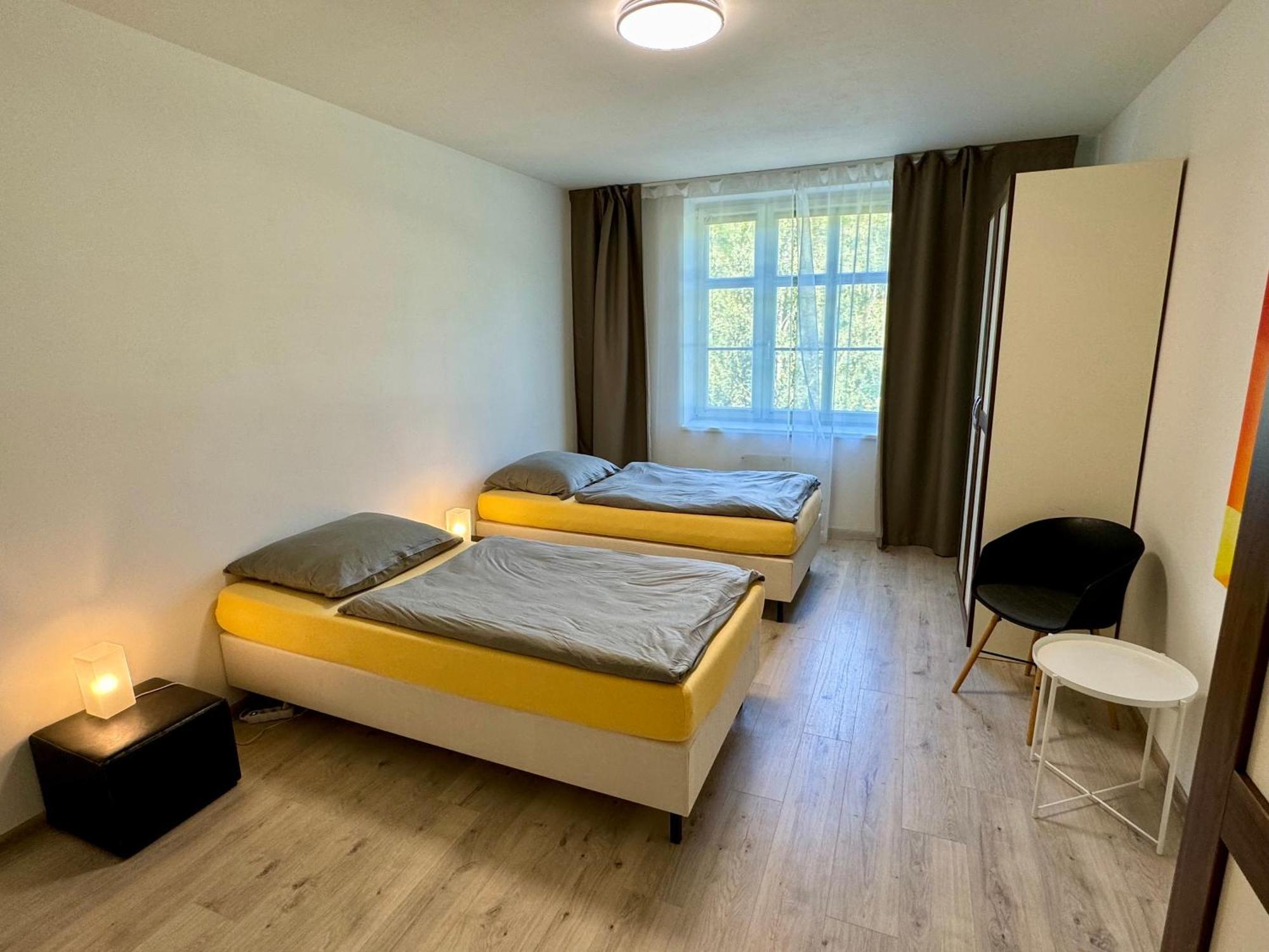 Rivercity Apartments Карлови Вари Екстериор снимка